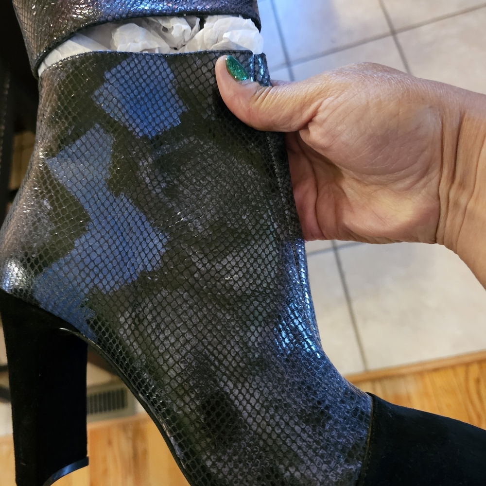 Black /blue booties size 10  brand new